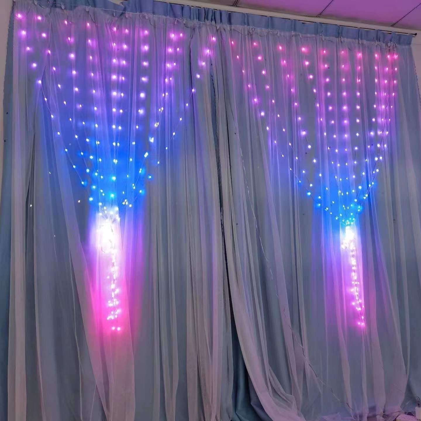 Kandy Glow Magic Curtain Lights.