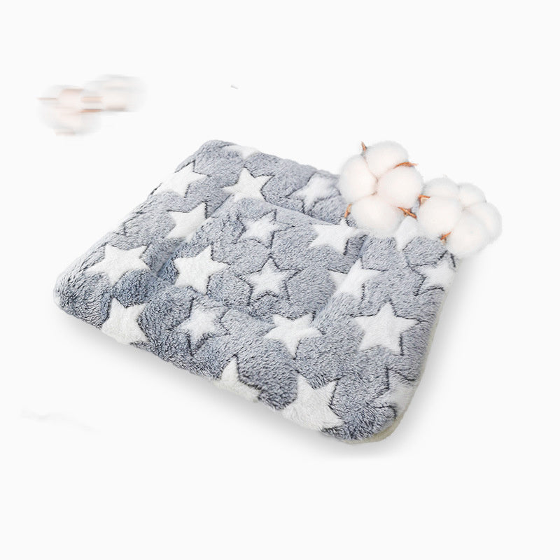 Twinkle Tuck-In Pad | Soft Starry Cotton Nest for Small Pets