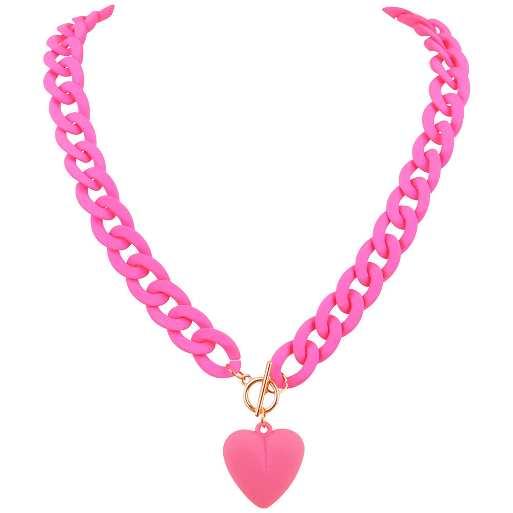 Sweetheart Static Necklace.