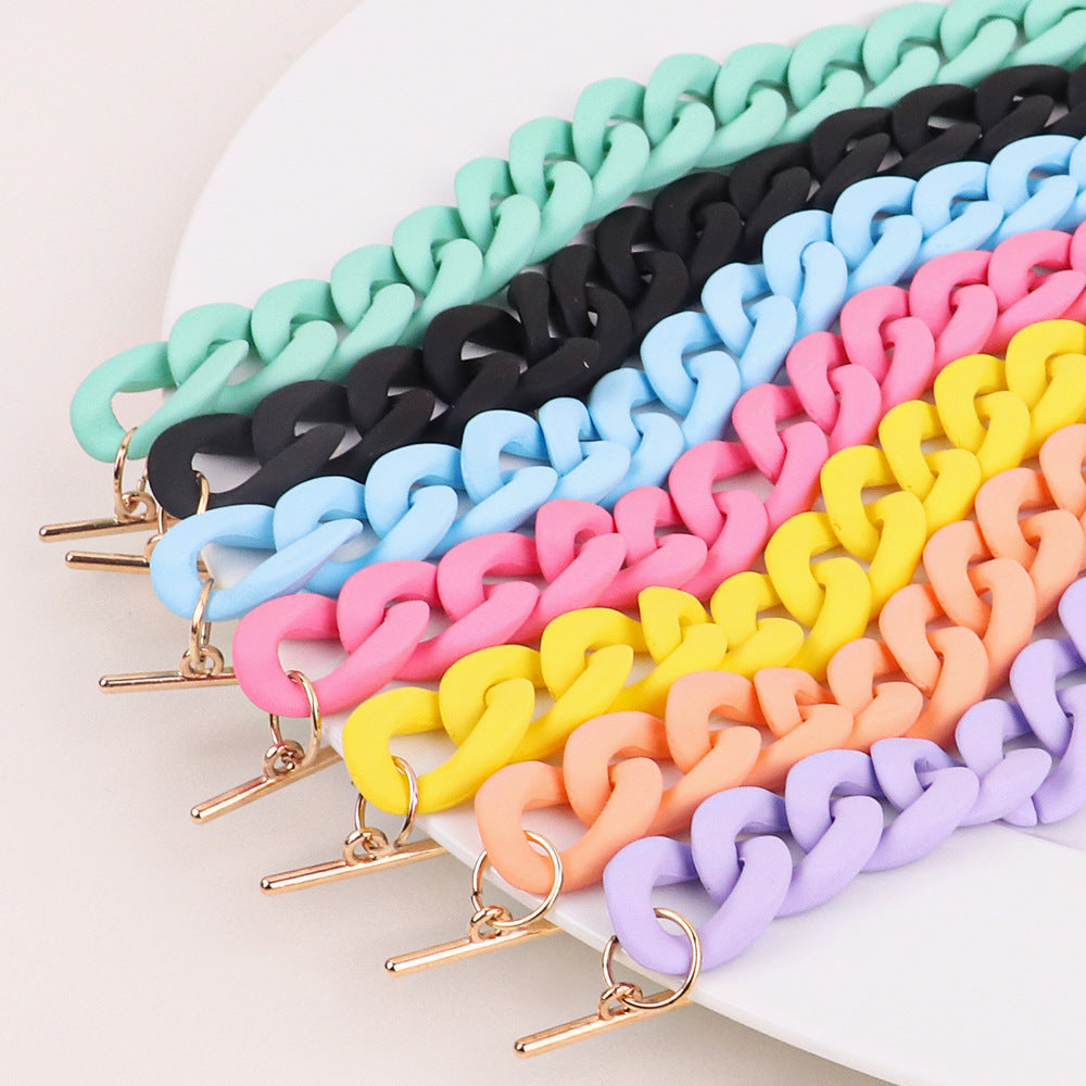 Sweetheart Static Necklace.
